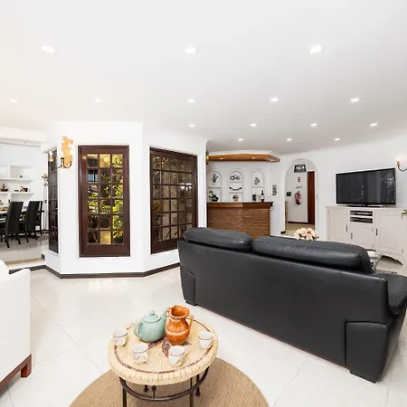 Cristina 15 Вілла