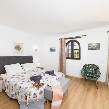 Cristina 15 アルブフェイラ