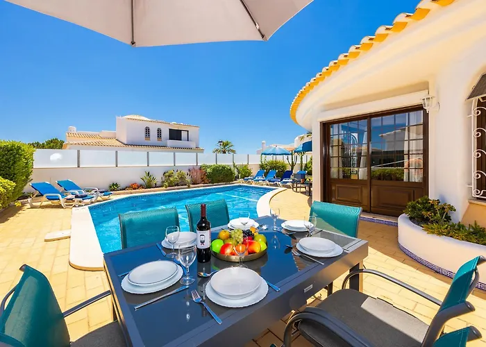 فيلة Cristina 15